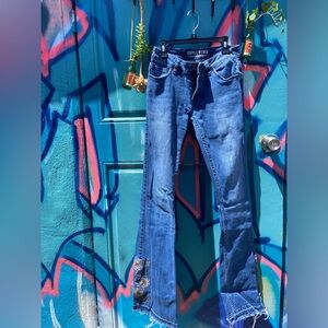 Boot Cut Jeans Embroidered Flowers Detailing